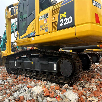 जापान इस्तेमाल किया Komatsu PC220 2-8 मध्यम उत्खनन 22 टन दूसरा हाथ Komatsu पृथ्वी चल उत्खनन निर्माण मशीन