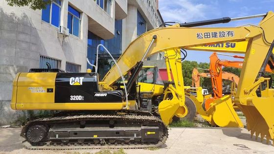 इस्तेमाल किया CAT 320D2 कैटरपिलर खुदाई मशीन 20 टन मध्यम आकार की खुदाई मशीन कार्यस्थल तैयार